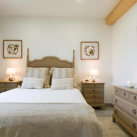 Con Jardin En San Sadurnino * San Saturnino