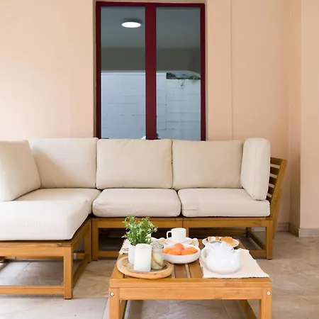 公寓 Con Jardin En San Sadurnino