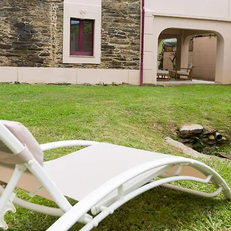 Con Jardin En San Sadurnino * San Saturnino