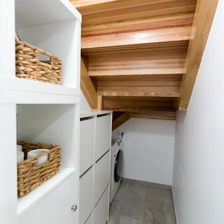 Con Jardin En San Sadurnino