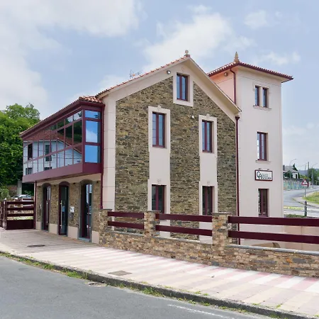 Con Jardin En San Sadurnino * San Saturnino