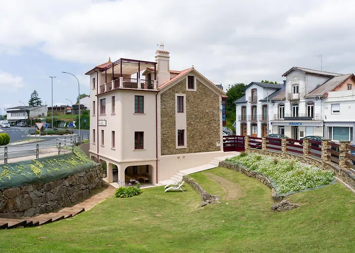 Con Jardin En San Sadurnino アパート *