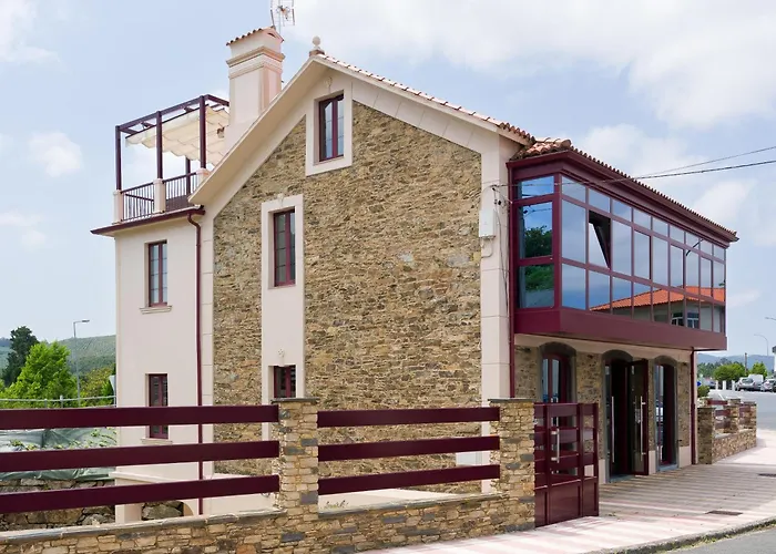 Con Jardin En San Sadurnino San Saturnino