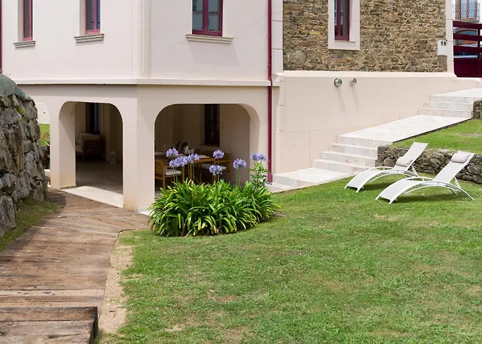 Con Jardin En San Sadurnino * San Saturnino